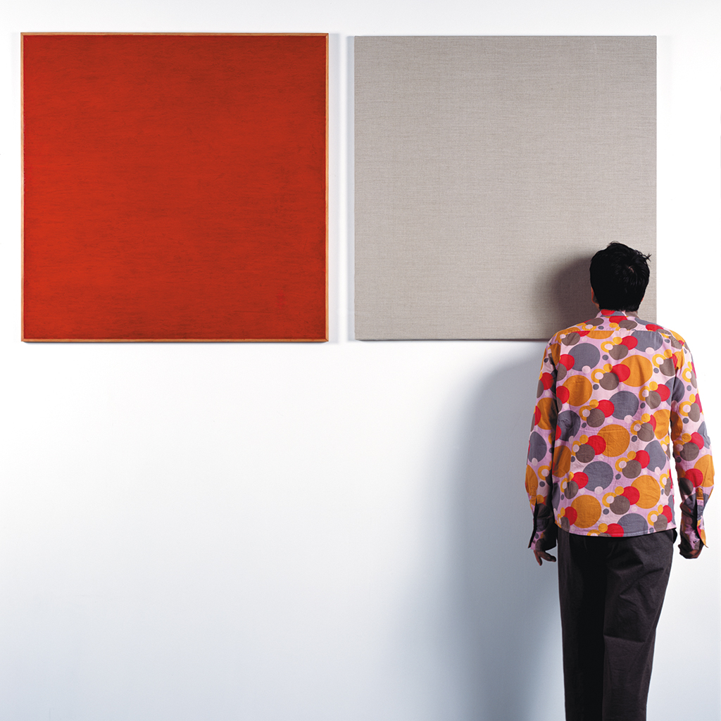 David Michael Clarke. Un mètre carré de toile brut avec 212 baisers volés [d’après Fabrice Hyber]. 2 C-type photographies sur dibond. Rouge-à-lèvres sur toile. Chaque élément 100 x 100 cm. 2001.