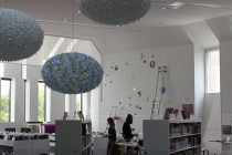 Circulating Library by Optical Sound. Pierre Beloüin avec Claire Moreux & Olivier Hux. 2008. Exhibition: Vide Poches. Médiathèque de Château-Gontier. 2015. Photo: Marc Domage.