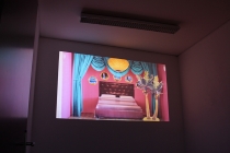 Bertille Bak. Le Tour de Babel, 2014. Vue de l'exposition. Maison Modèle. Collection FRAC Normandie Caen. Radar, Bayeux. 2017. @ David Michael Clarke