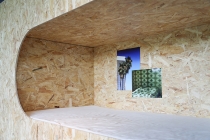 Oeuvre de Béatrice Utrilla. Vue de l'exposition collective, "Madame Orain et la mogette magique". La Cuisine centre d'art, Nègrepelisse. 2017. Photo Hervé Beurel. © Les artists & David Michael Clarke ADAGP.