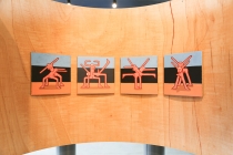 Oeuvre de Guillaume Pinard. Vue de l'exposition collective, "Madame Orain et la mogette magique". La Cuisine centre d'art, Nègrepelisse. 2017. Photo Hervé Beurel. © Les artists & David Michael Clarke ADAGP.