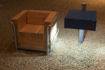 David Michael Clarke. Salon LC2 all weather version (d'après Le Corbusier). 2015.