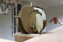 Installation dans l'atelier de l'école d'arts plastique, Le Kiosque, Mayenne. © David Michael Clarke ADAGP.